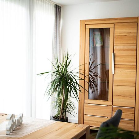 Ferienwohnung Am Schlosspark Ebersdorf  Экстерьер фото